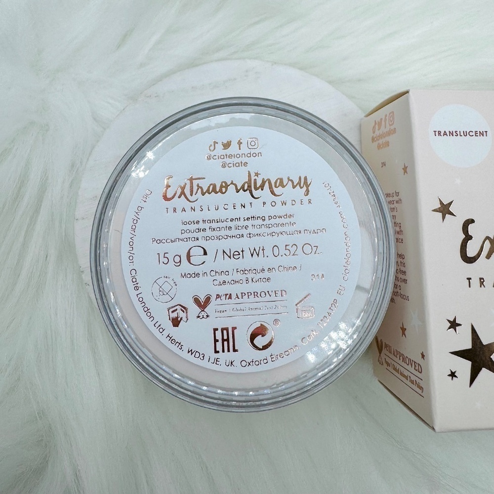 Ciaté LONDON Extraordinary TRANSLUCENT POWDER - Picture 5 of 6